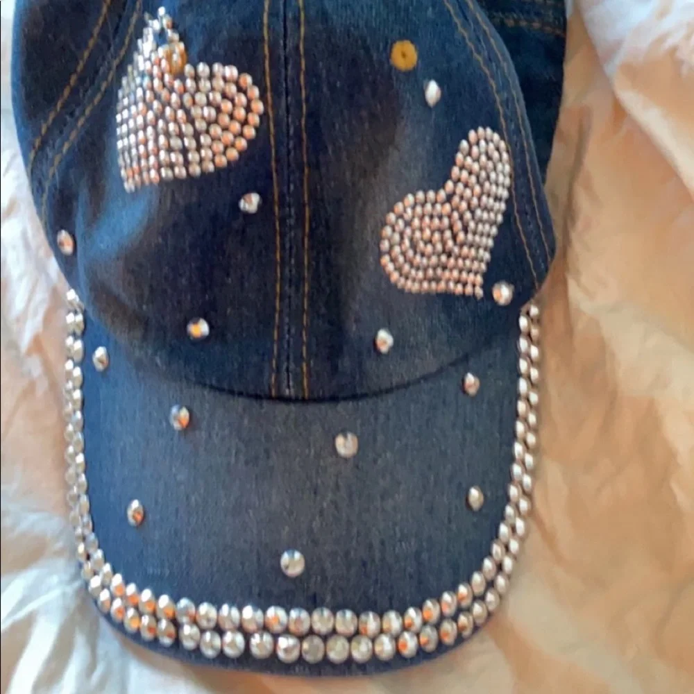 2 y2k hats - Picture 2 of 2